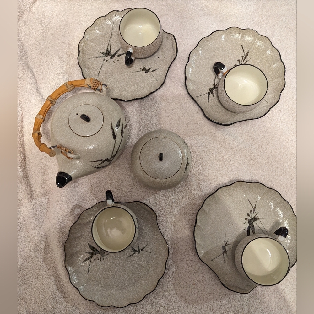 15 piece tea set made in Japan by Mascot